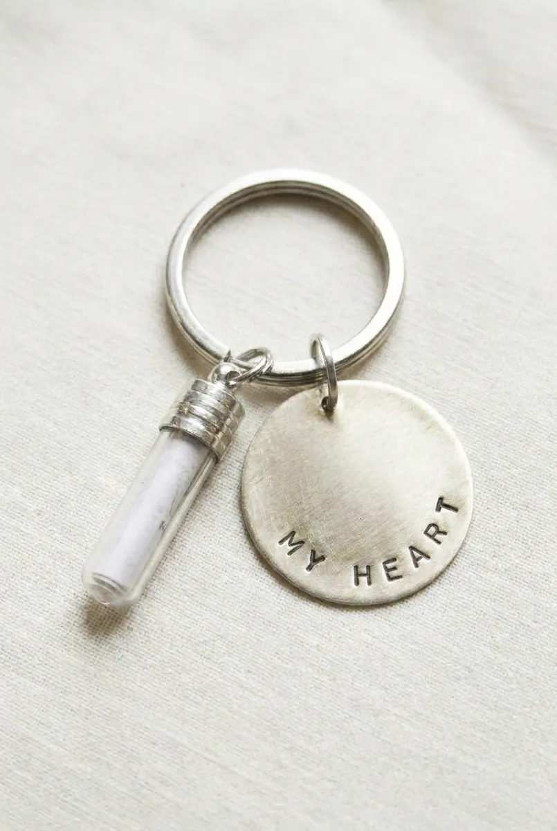 A Message-in-a-Bottle Keychain